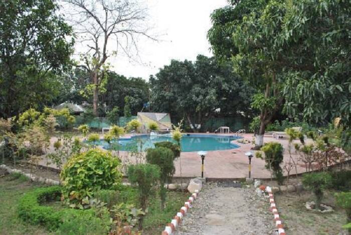 Kanwhizz Hum Tum Resort, Corbett 2